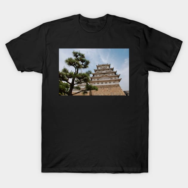 Himeji Castle With Tree, Kansai T-Shirt by jojobob